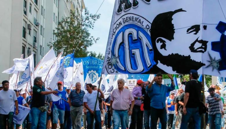"Los gordos atacan de nuevo": la CGT confirmó la marcha para el 1 de mayo, contra el Gobierno que no le asegura sus privilegios... el anterior sí...