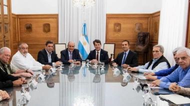 El Gobierno y la CGT concretaron su primer encuentro con la sorpresiva presencia de Hugo Moyano